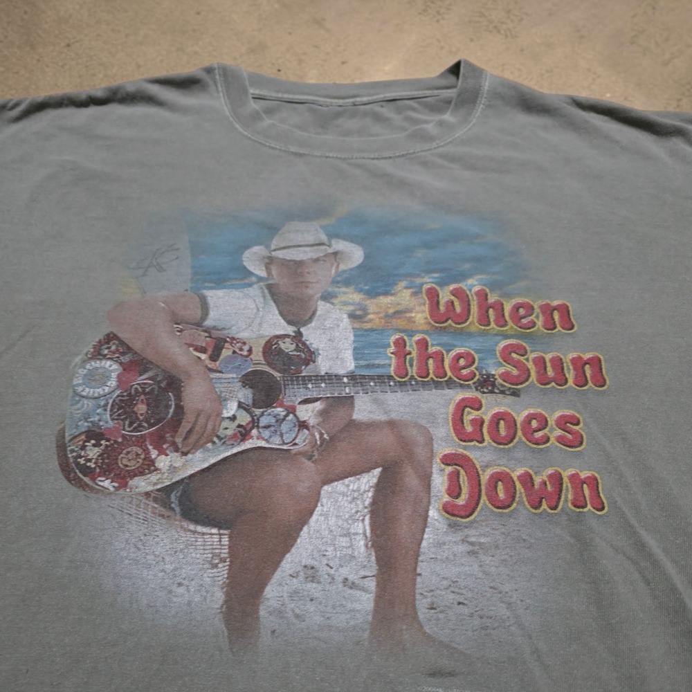 Vintage Kenny Chesney Shirt Mens Size 2XL When The Sun Goes Down Concert 2004